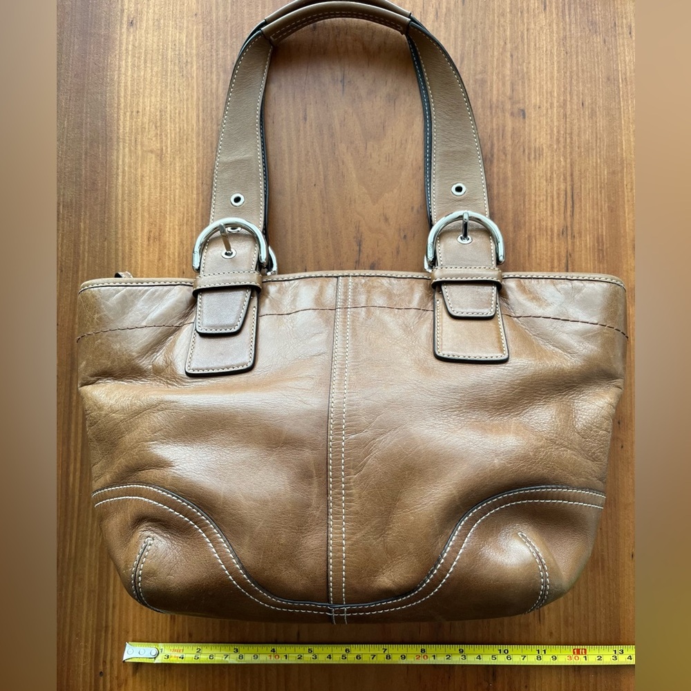 Vintage Coach 9544 Soho Leather Tote - Picture 10 of 11